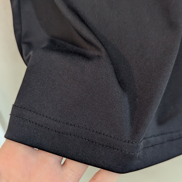 Hurley boys swim shirt - Picture 3 of 7